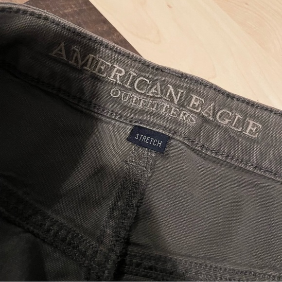 American Eagle Shorts - Picture 2 of 4